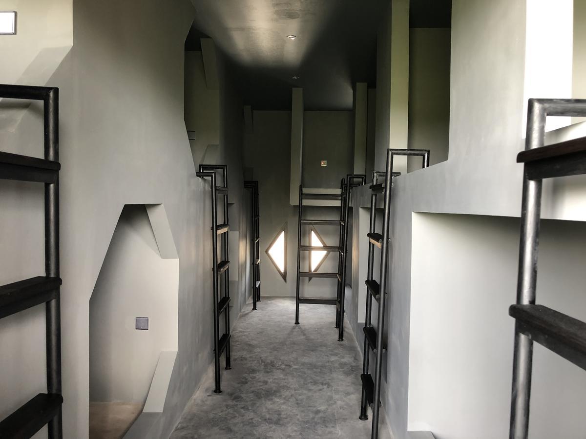 Hacco Capsule Hotel Ubud  Exterior photo