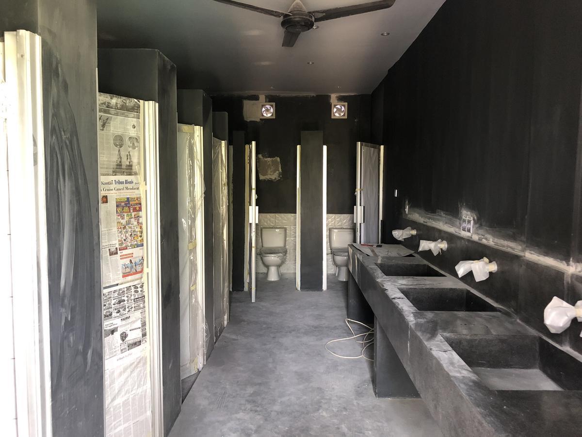 Hacco Capsule Hotel Ubud  Exterior photo