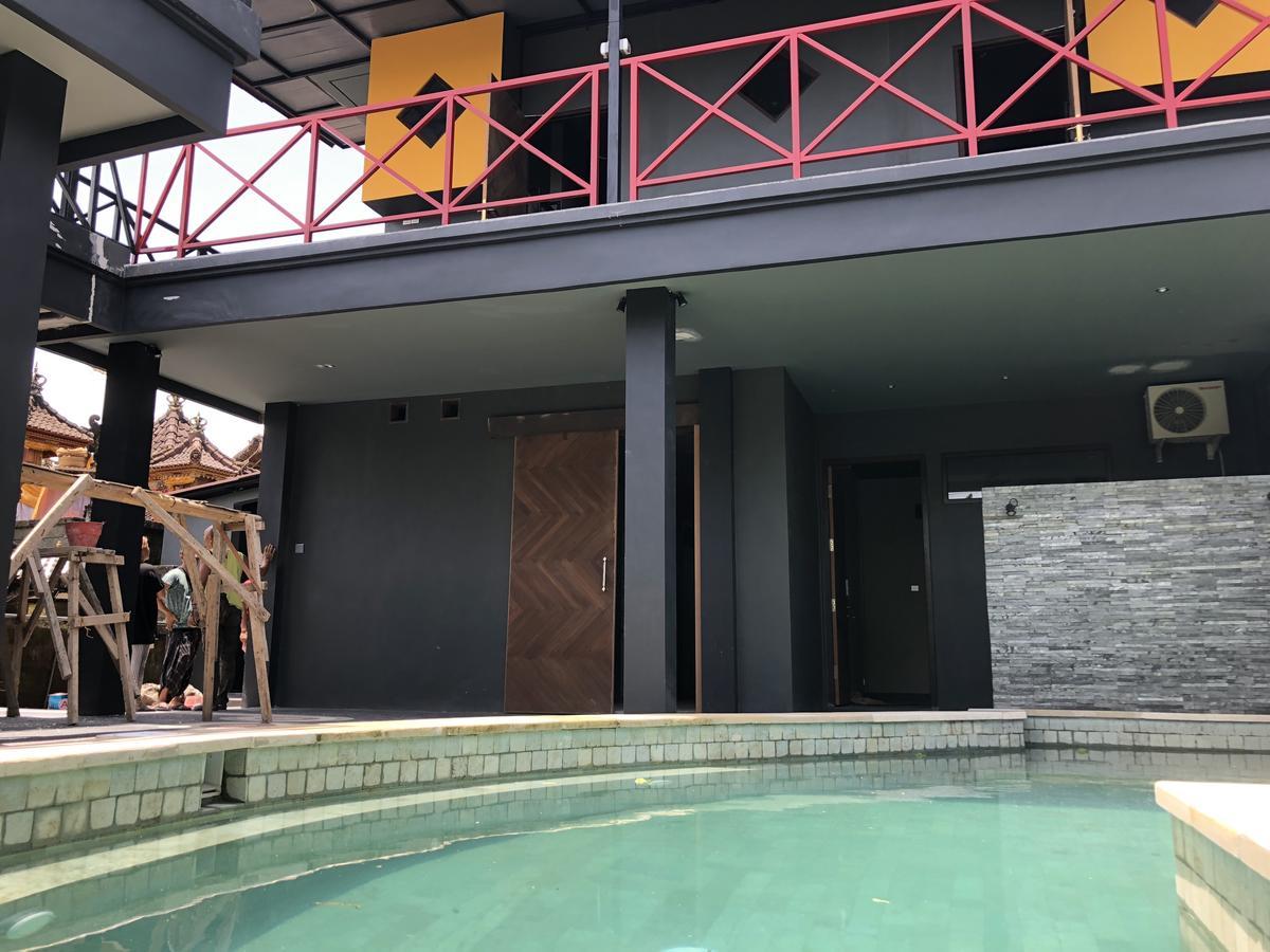 Hacco Capsule Hotel Ubud  Exterior photo